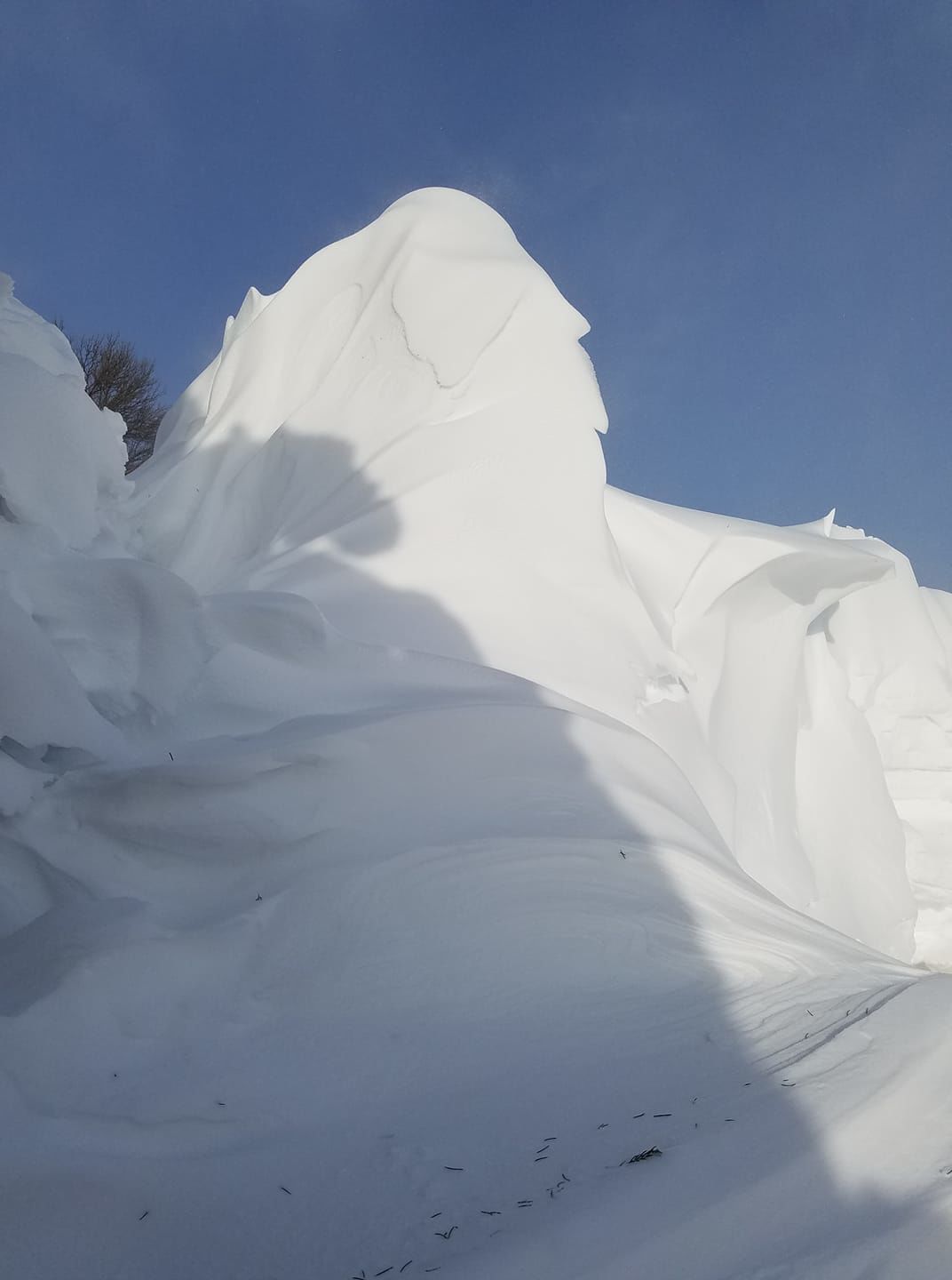 Snow drift